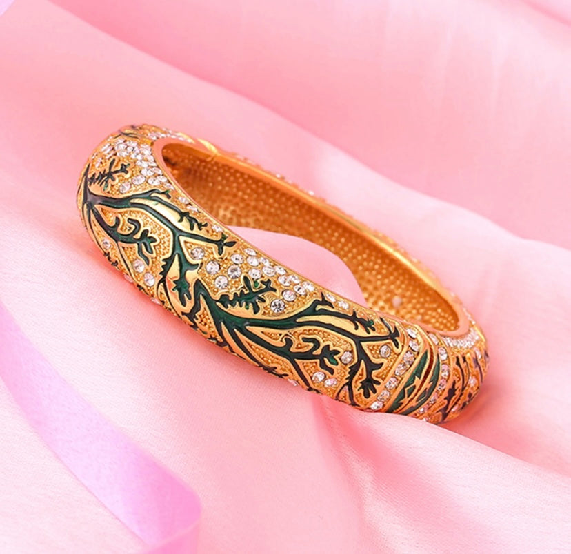 Estele Gold Plated Artistic Leafy Traditional Kada 2:6 Size Bangle Bracelet with Green Enamel I Perfect Fit & Timeless Elegance for Women