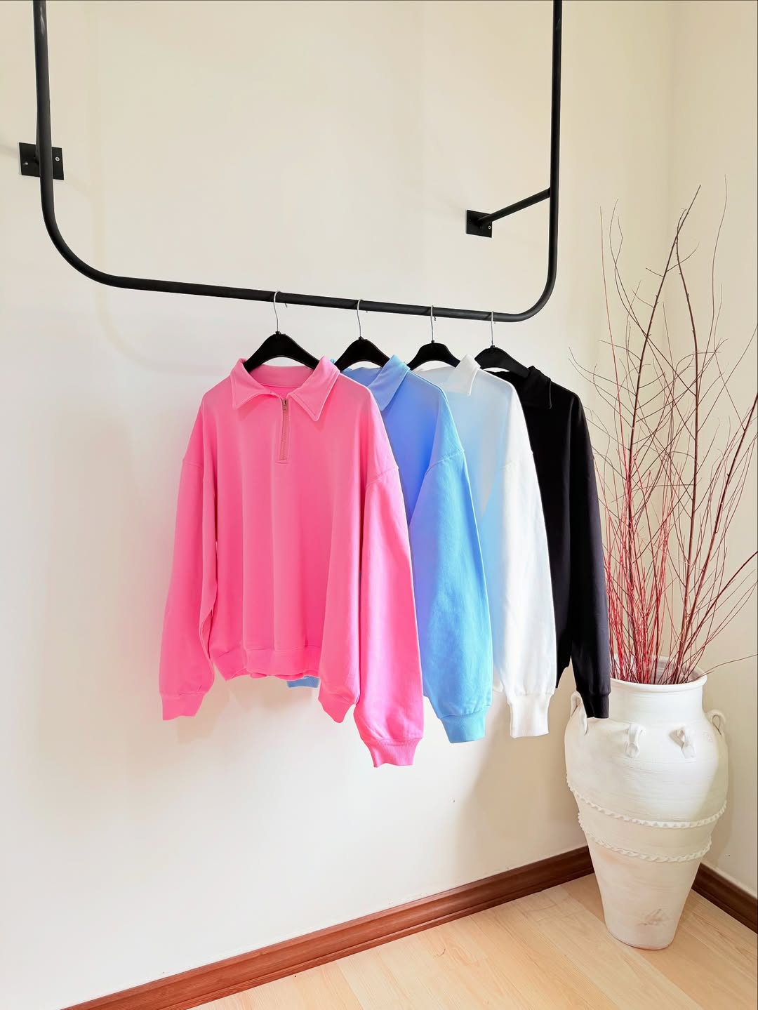Women’s Oversized Sweatshirt with Half-Zip Collar