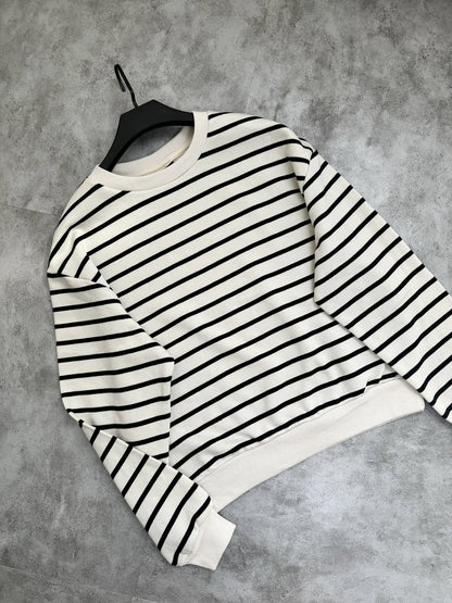 black line Oversized Sweatshirt
