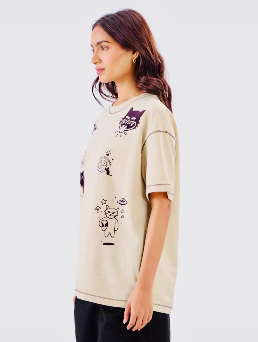 Cat Displaced Women and Girls Short Sleeves Round Neck Brown Graphic Printed CottonOversized T-Shirts