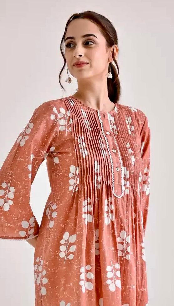 Rustorange Floral Printed Pure Cotton Kurti
