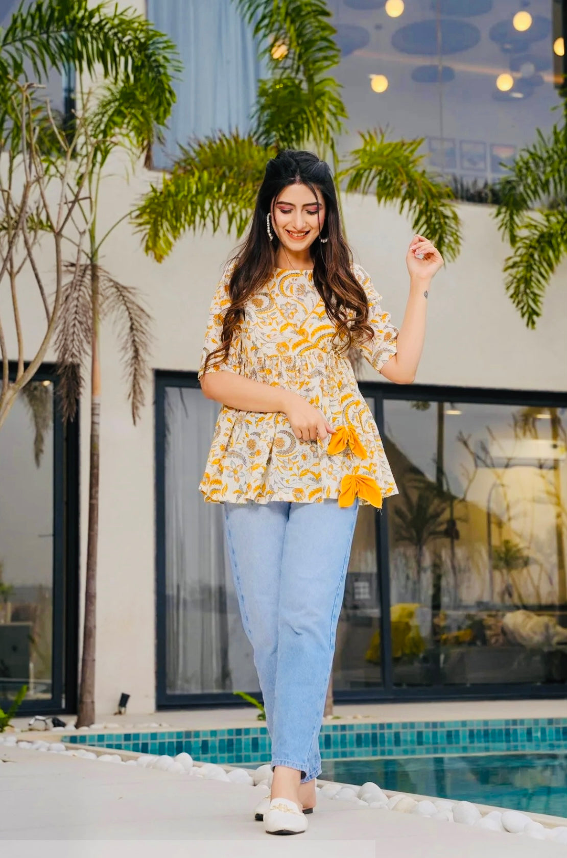 SUNFLOWER BREEZE COTTON TOP