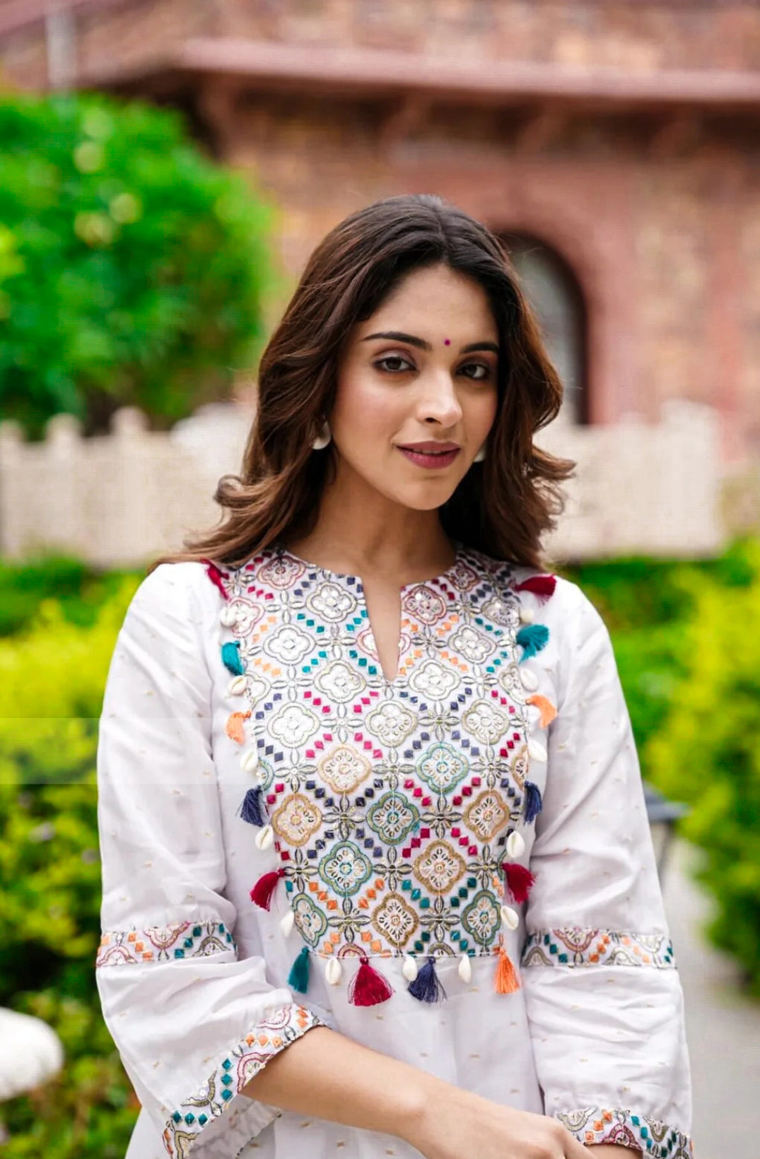 NETRA WHITE KURTA SET