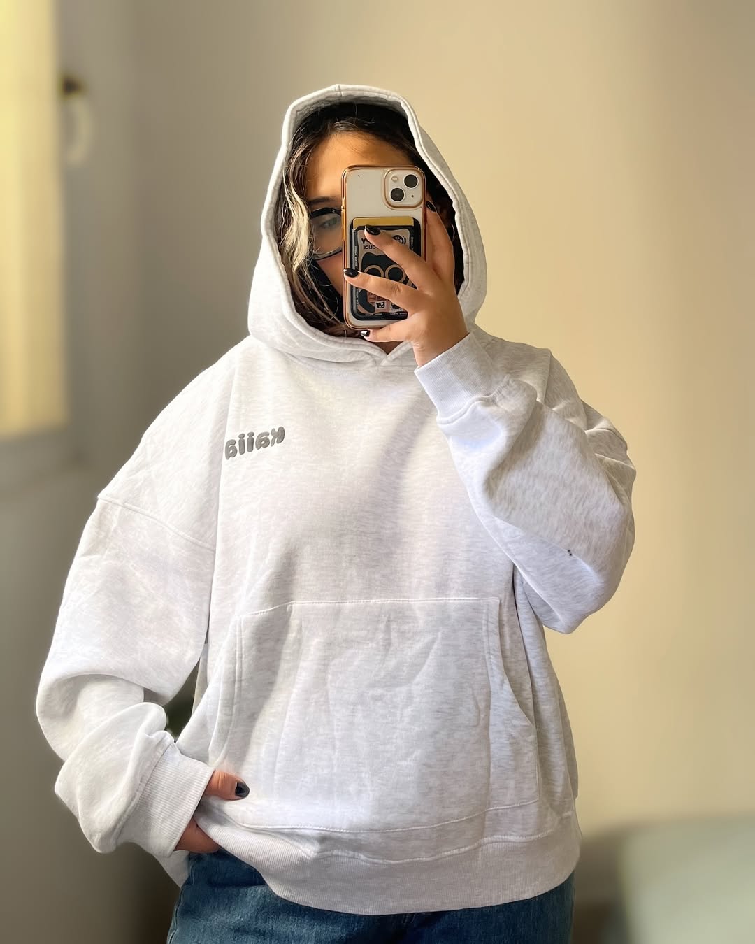 Oversized Hoodie with Kangaroo Pocket –  Sweatshirt"