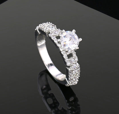 Rose Gold Plated Exquisite CubanEstele Rose Gold Plated Exquisite Cuban Bracelet with Stunning White Crystals for Women Bracelet for Women