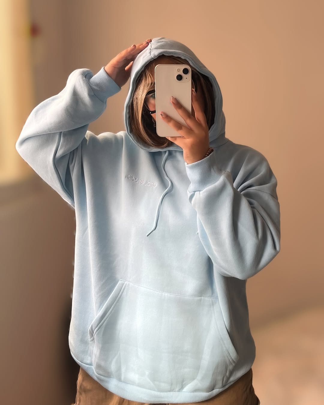 Oversized Hoodie with Kangaroo Pocket –  Sweatshirt"