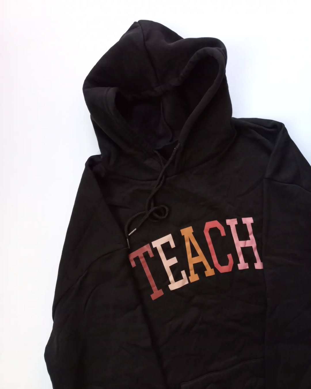 Sweet and slim hoodie for girls 🌺