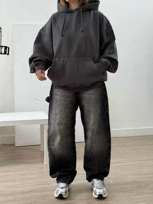 Oversized  Hoodie with Kangaroo Pocket – Casual Streetwear Pullover Sweatshirt"