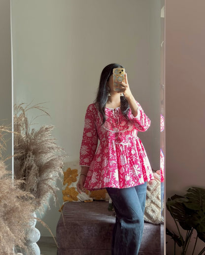 Casual Bell Sleeves Floral Print Women  kurti