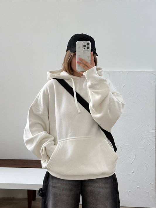 Oversized  Hoodie with Kangaroo Pocket – Casual Streetwear Pullover Sweatshirt"
