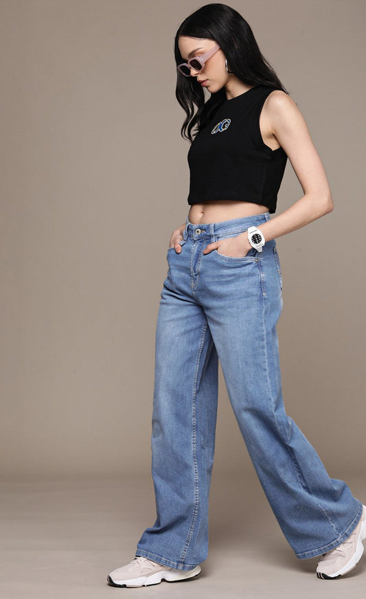 Women Wide Leg Light Fade
Stretchable Jeans